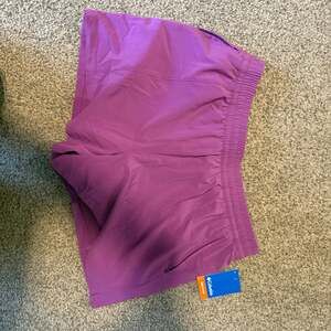 Women's Endless Strand Shorts Large